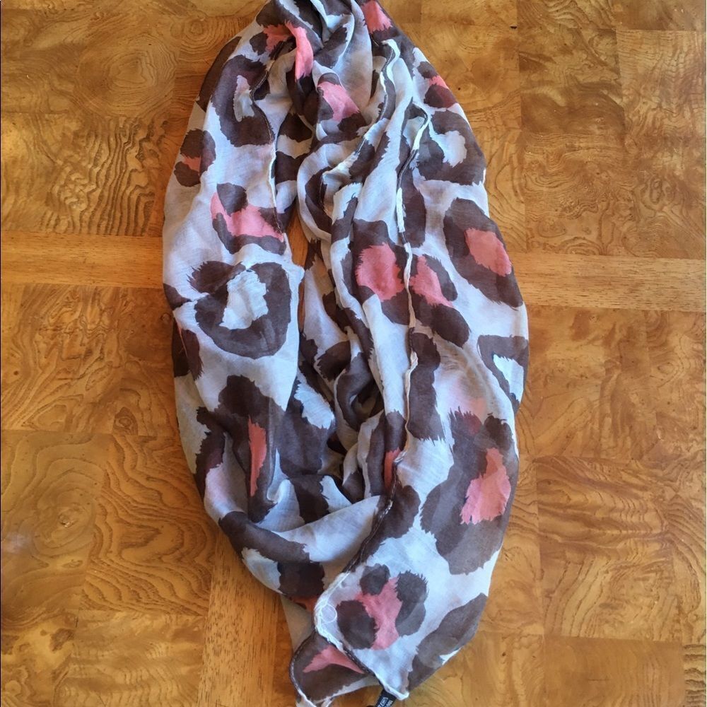 CIRCLE SCARF Perfect for Fall & Winter